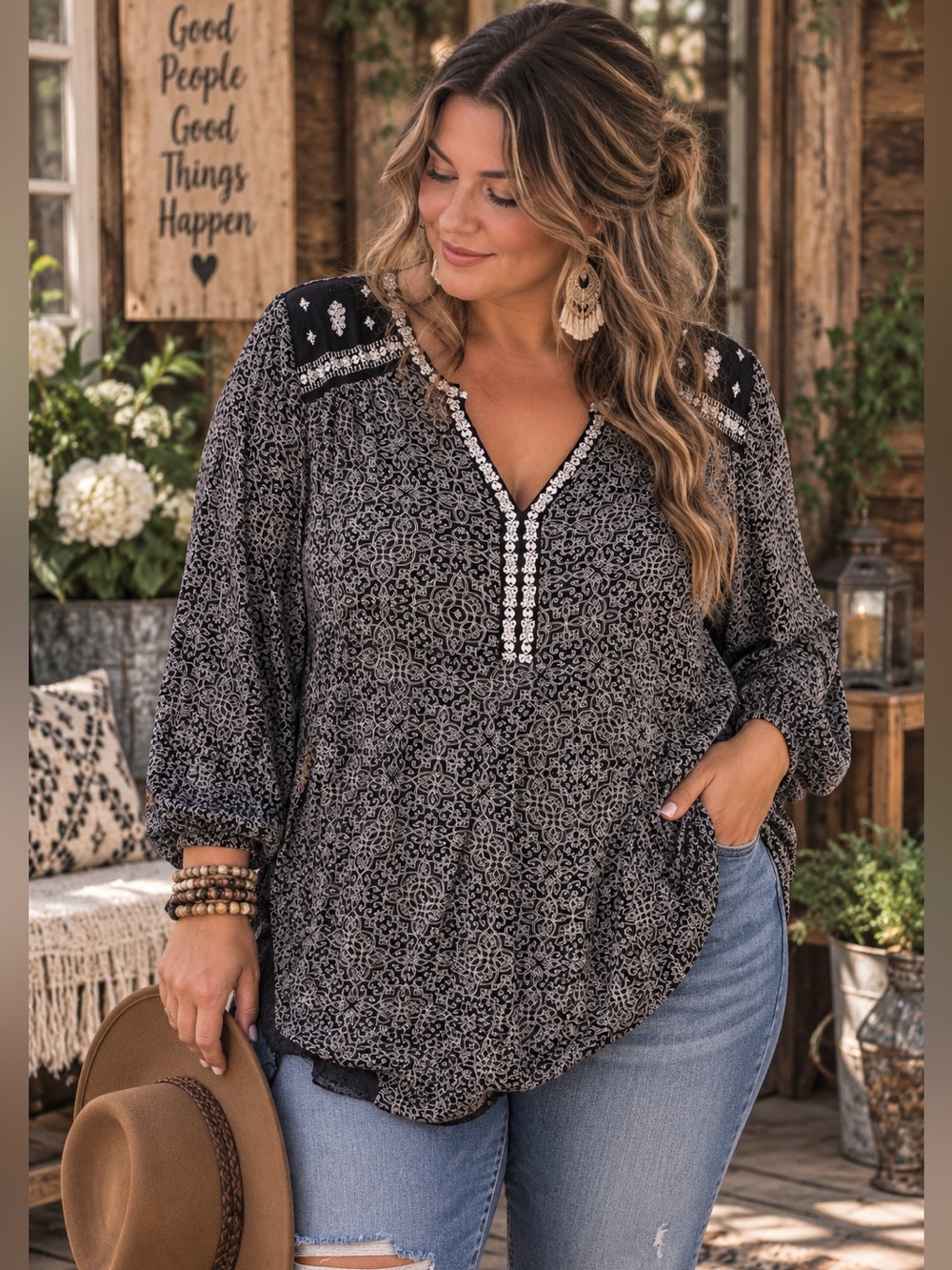 Lucky Brand Women's Black Boho Embroidered V-Neck Blouse | Size 1X